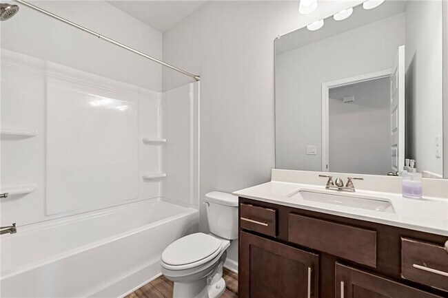 Building Photo - 495 Sterling Creek Wy