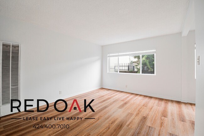 Building Photo - 1666 Lomita Blvd