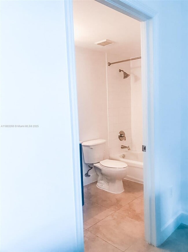 Building Photo - 50 Menores Ave