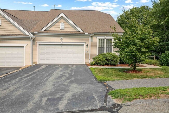 Primary Photo - 68 Buttercup Ln