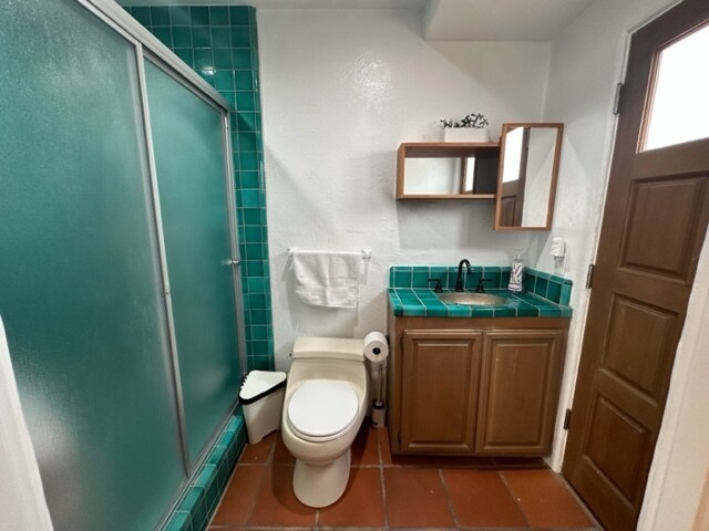 bath - 138 15th Pl