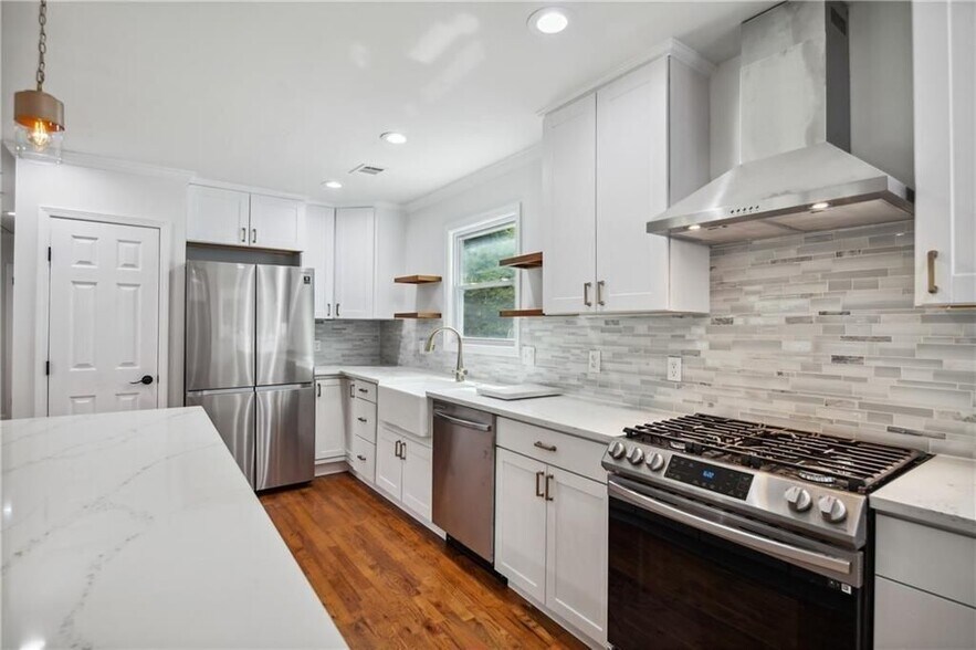 Building Photo - 1249 Goodwin