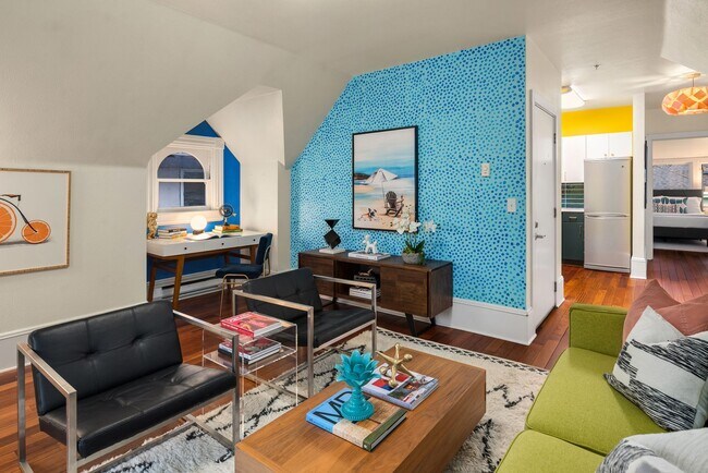 Building Photo - Quiet Corner of Capitol Hill in a Classic, Beautiful Home