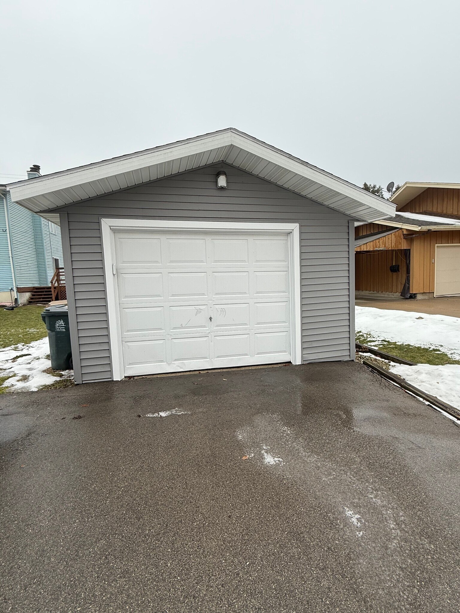 Building Photo - 2006 Floyd Pl