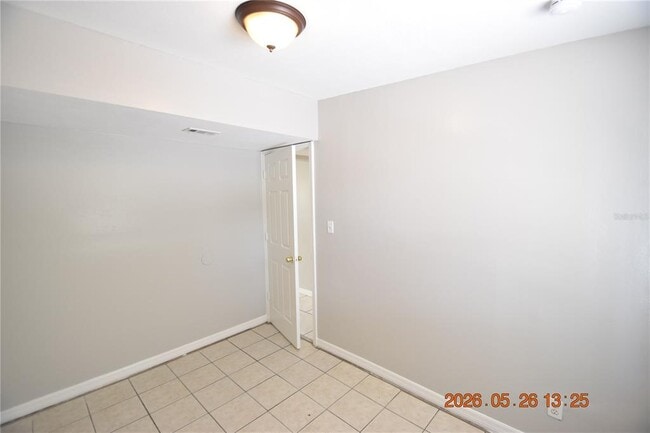 Building Photo - 4011 W Marietta St