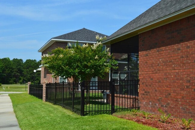 Building Photo - 2102 Balclutha Ln