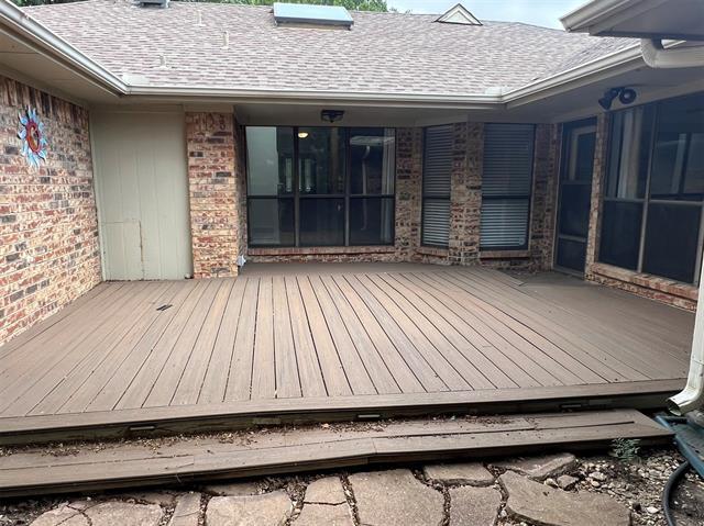 Building Photo - 741 Sparrow Ln