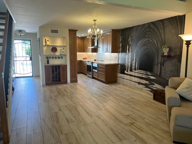 Building Photo - 17738 Valle de Lobo Dr