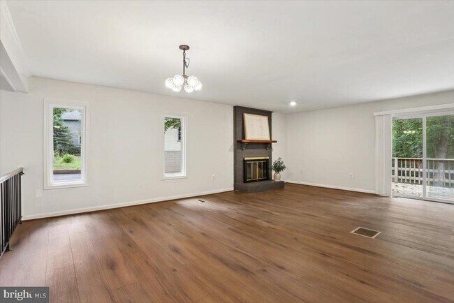 Building Photo - 12540 Cavalier Dr