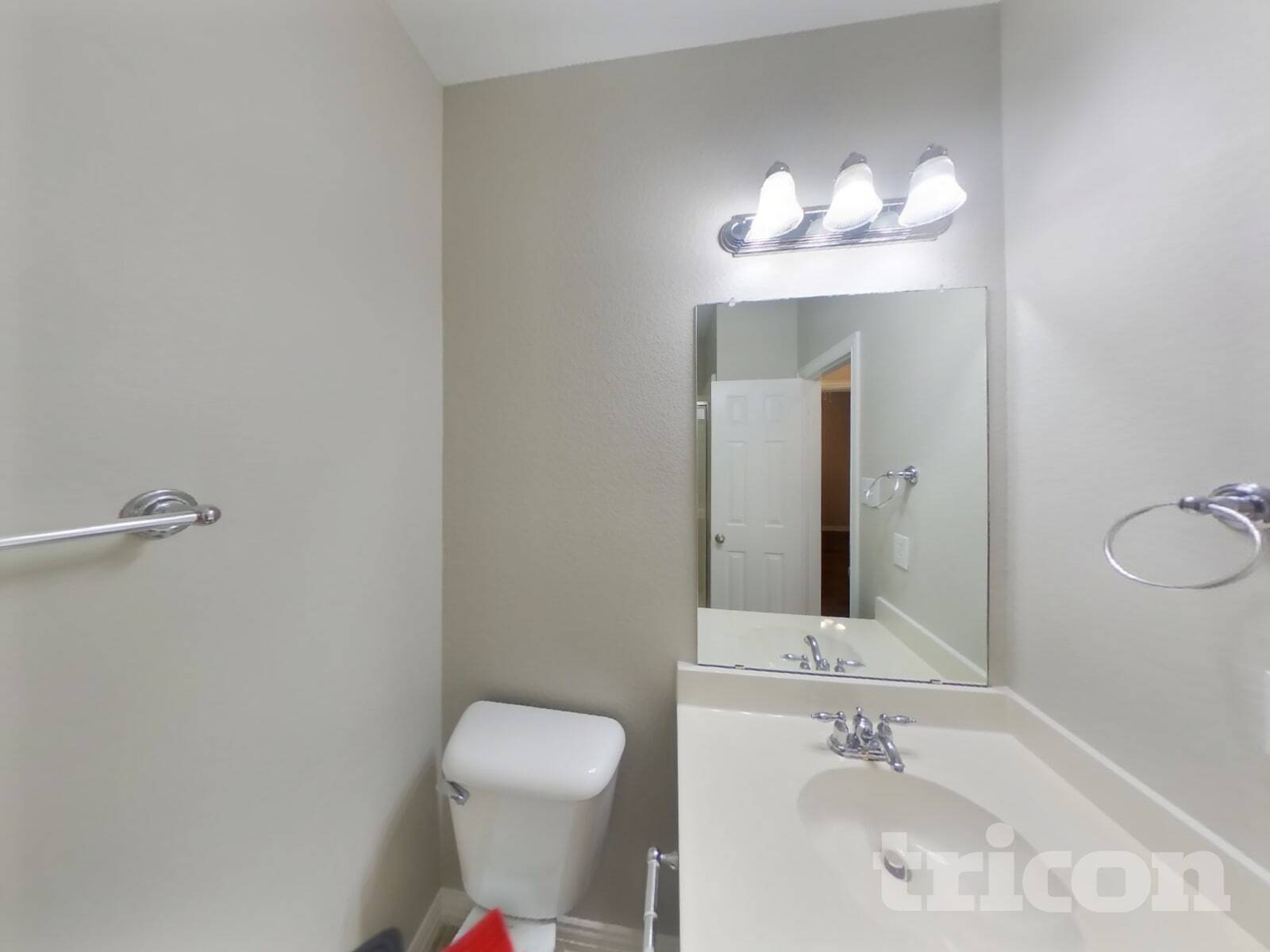 Building Photo - 114 Cole St