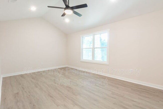 Building Photo - 243 Timber Creek Ln SW