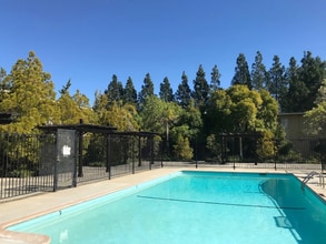 Building Photo - 1020 Dolores St