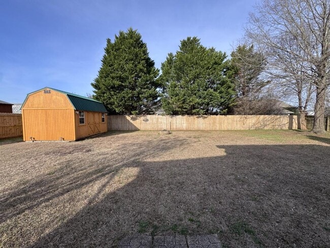 Building Photo - 104 Sir Patrick Way