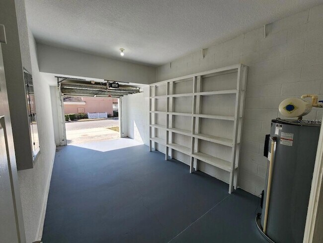 Building Photo - 7511 Bay Prt Rd