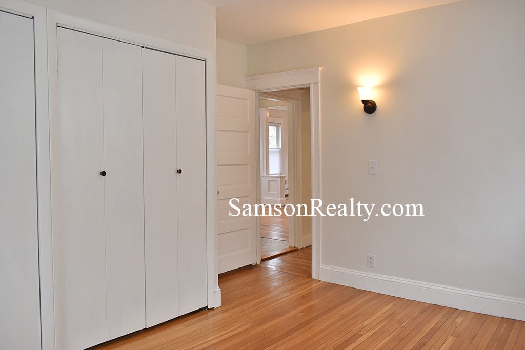 Building Photo - 172 Glenwood Ave