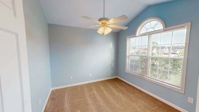 Building Photo - 4 Bedrooms in Established Hope Mills Commu...