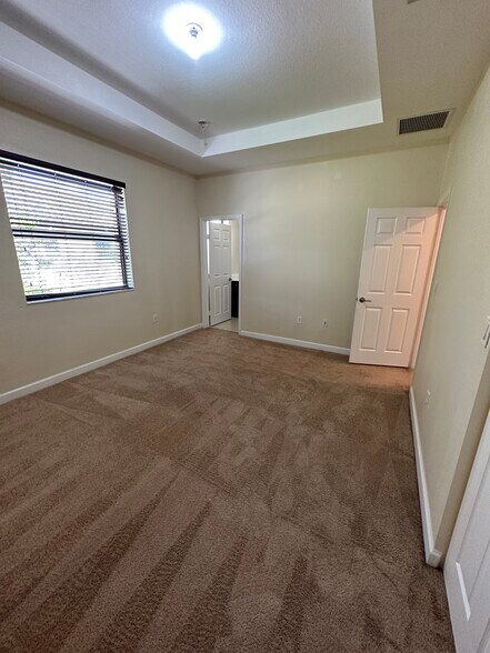 Building Photo - 9336 W 33rd Ave