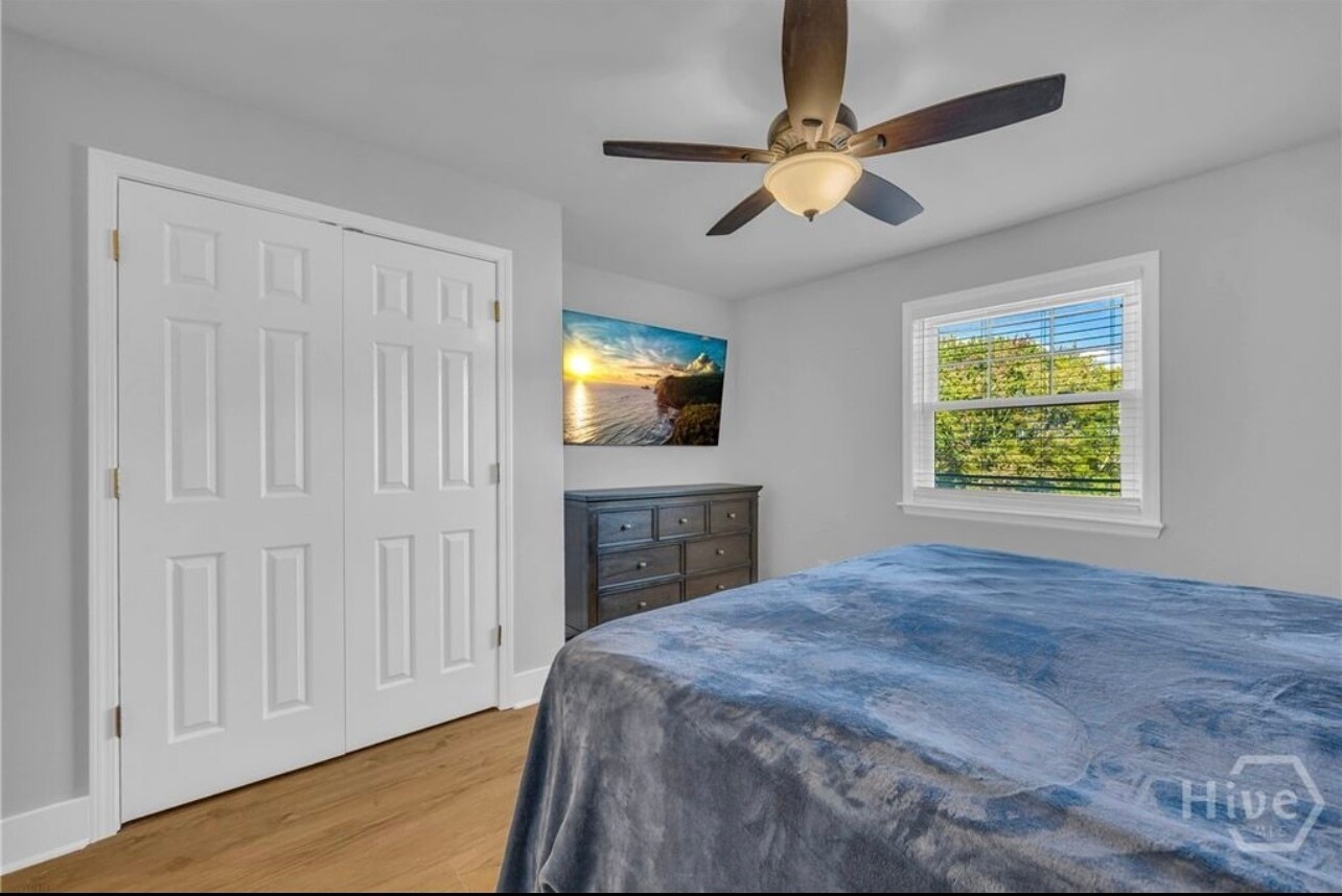 Building Photo - 210 Appleby Dr