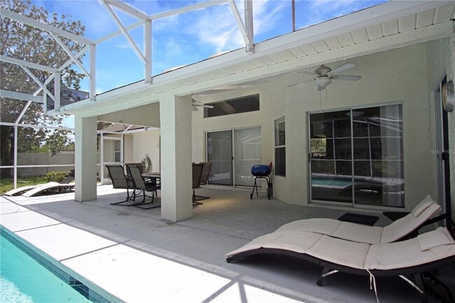 Building Photo - 928 Loma Bonita Dr