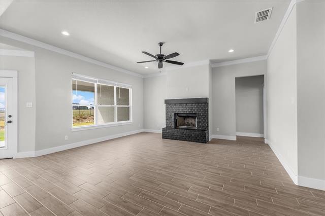 Building Photo - 4020 Windy Pt Rnch Rd