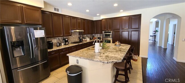 Building Photo - 1026 McCall Dr