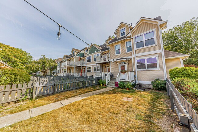 Building Photo - 2402 N Delaware St