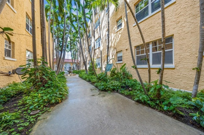 Building Photo - 1255 Pennsylvania Ave