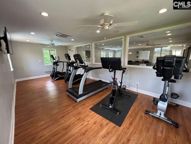 Building Photo - 6530 Davidson Rd