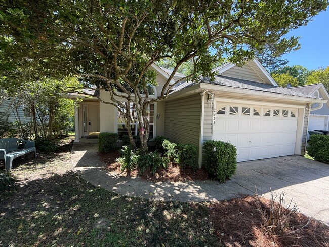 Primary Photo - NE Tallahassee Home in Top School District