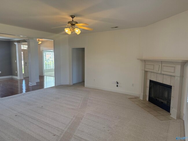 Building Photo - 5005 Liberty Park Cir SE