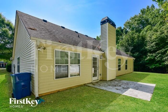 Building Photo - 1517 River Song Way