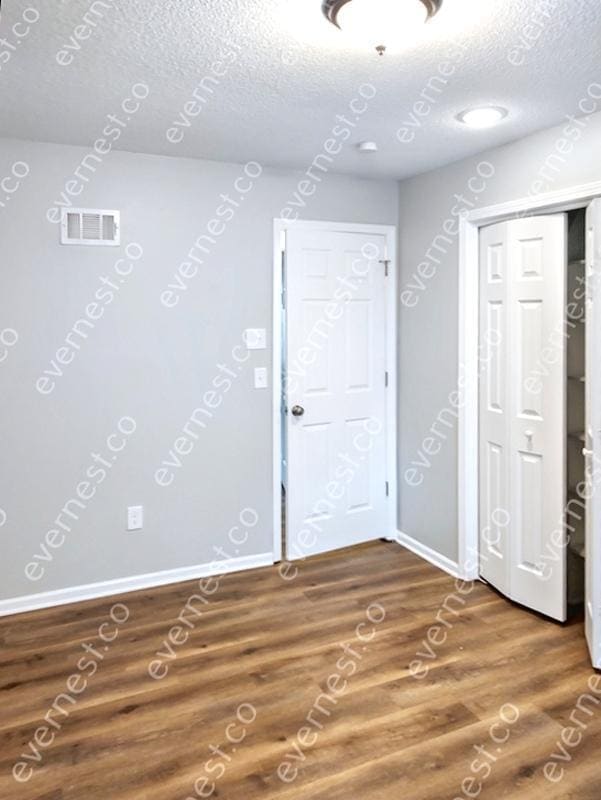 Building Photo - 10244 Caenen Dr