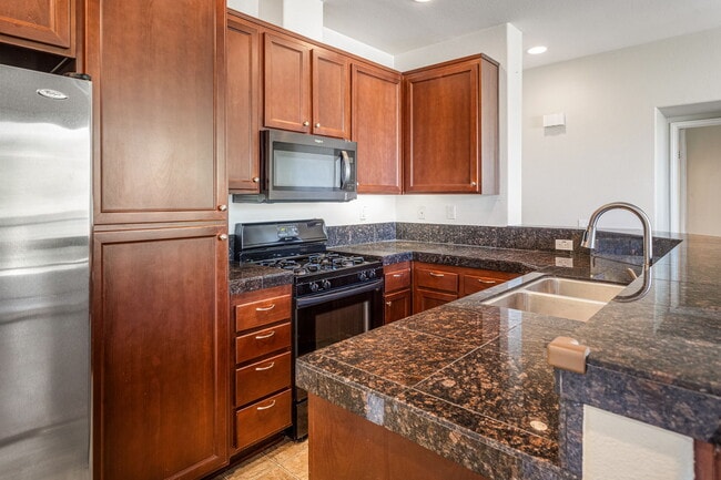 Building Photo - 1429 Caminito Sardinia