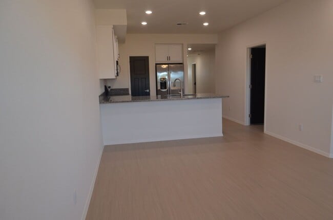 Building Photo - 1438 Walker Pl Blvd