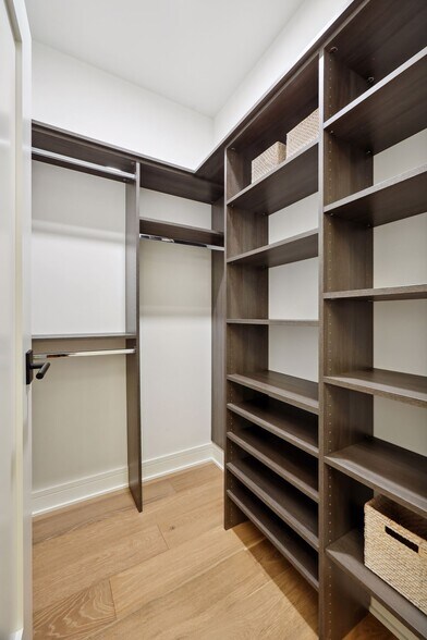 Spacious coat closet near the entryway - 511 2nd St