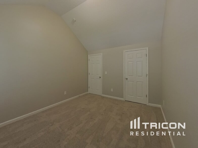 Building Photo - 1268 Winding Path Rd
