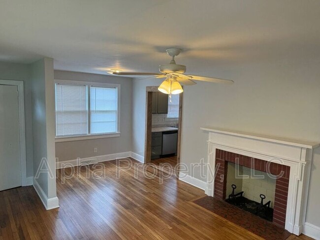 Building Photo - 117 Vanderbilt Cir