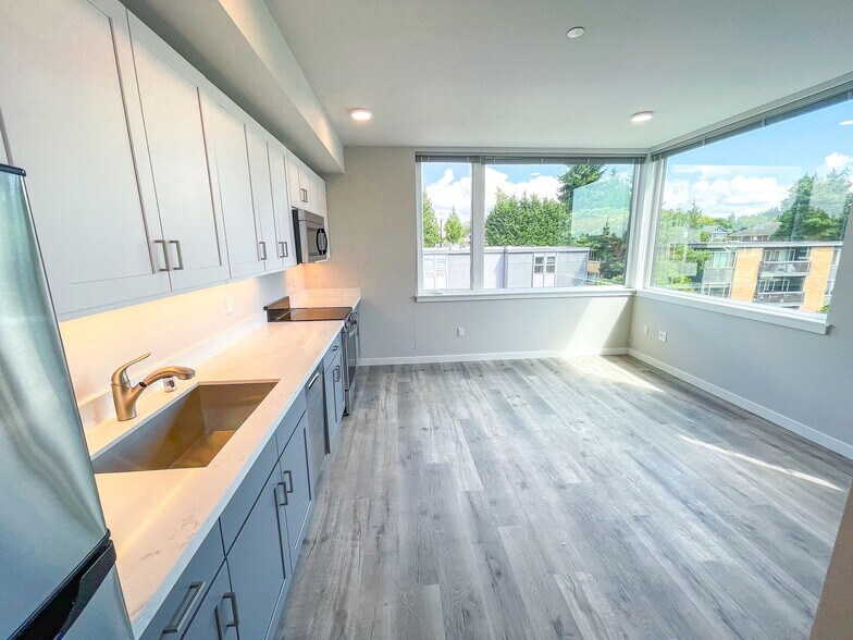 Interior Photo - University Flats