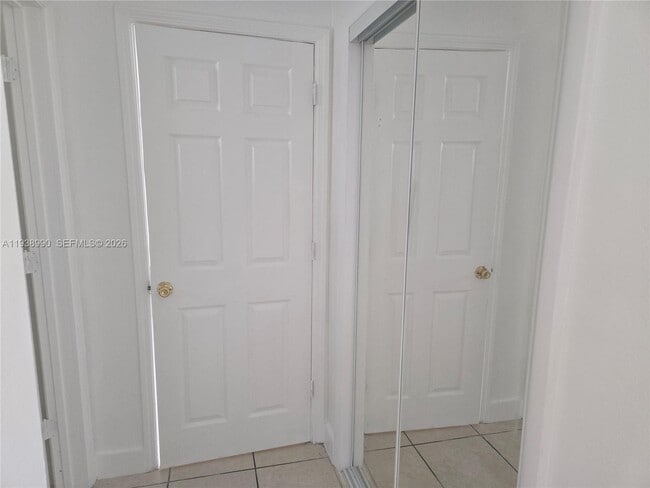 Building Photo - 408 NW 8th St