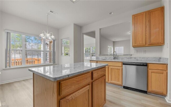 Building Photo - 310 Canaan Cir