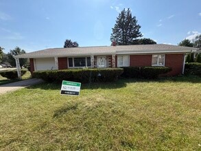 Building Photo - Beautiful All Brick Ranch