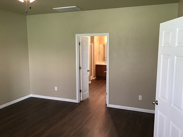 Building Photo - 3723 Holden Ct