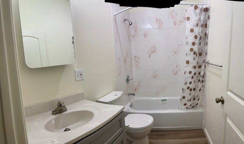 Building Photo - 564 53rd St