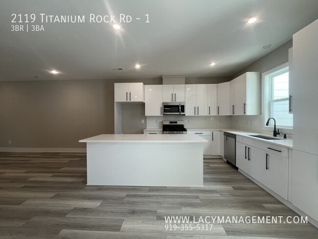 Building Photo - 2119 Titanium Rock Rd