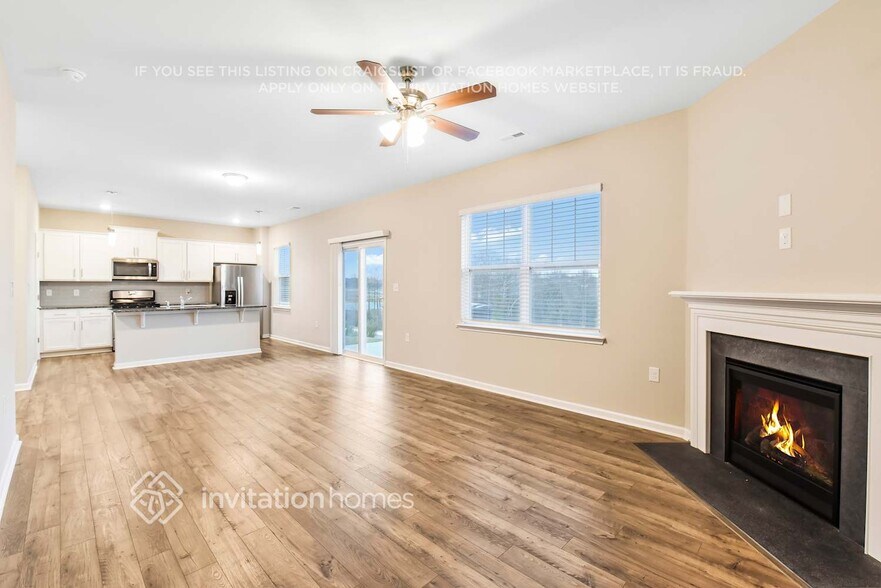 Building Photo - 118 Calderdale Ln