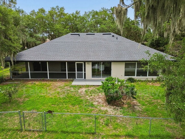 Building Photo - 95 Woodside Dr