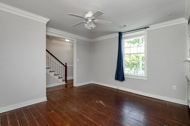 Building Photo - 706 Catherine St