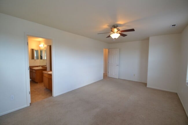 Building Photo - 8327 Confluence Point
