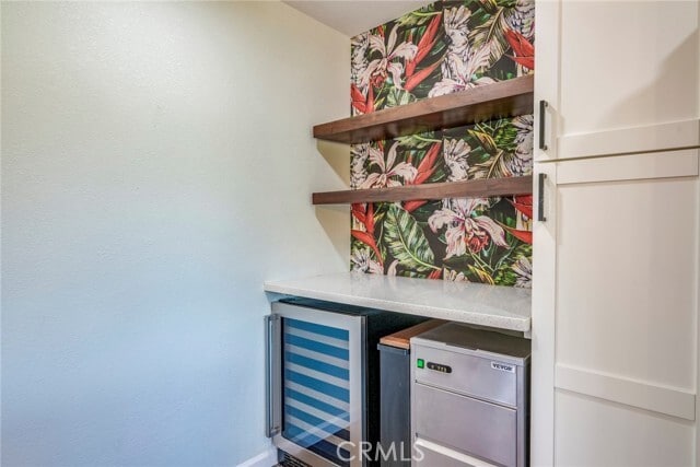 Building Photo - 52 Alahele Pl