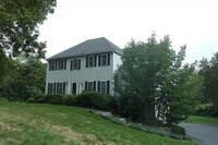 Building Photo - 775 Concord Rd